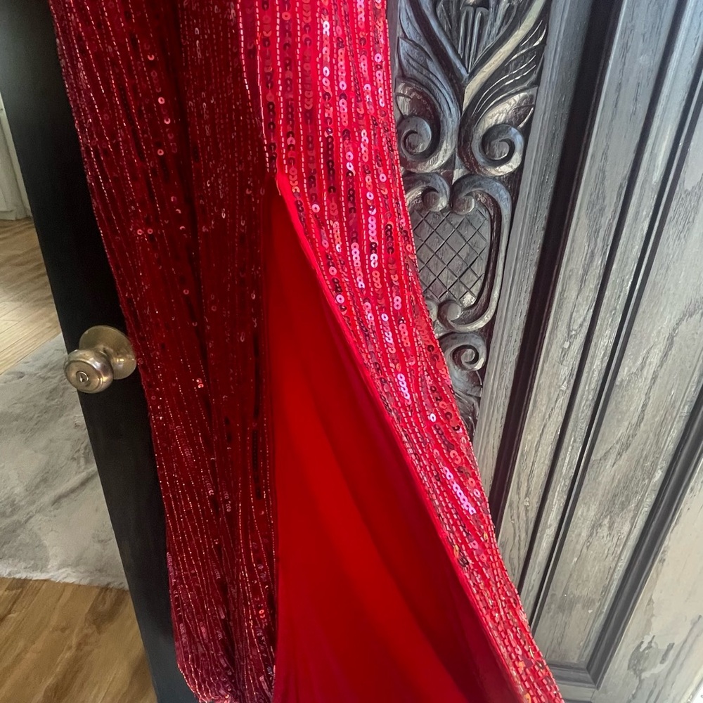 Cocktail dress red with beads